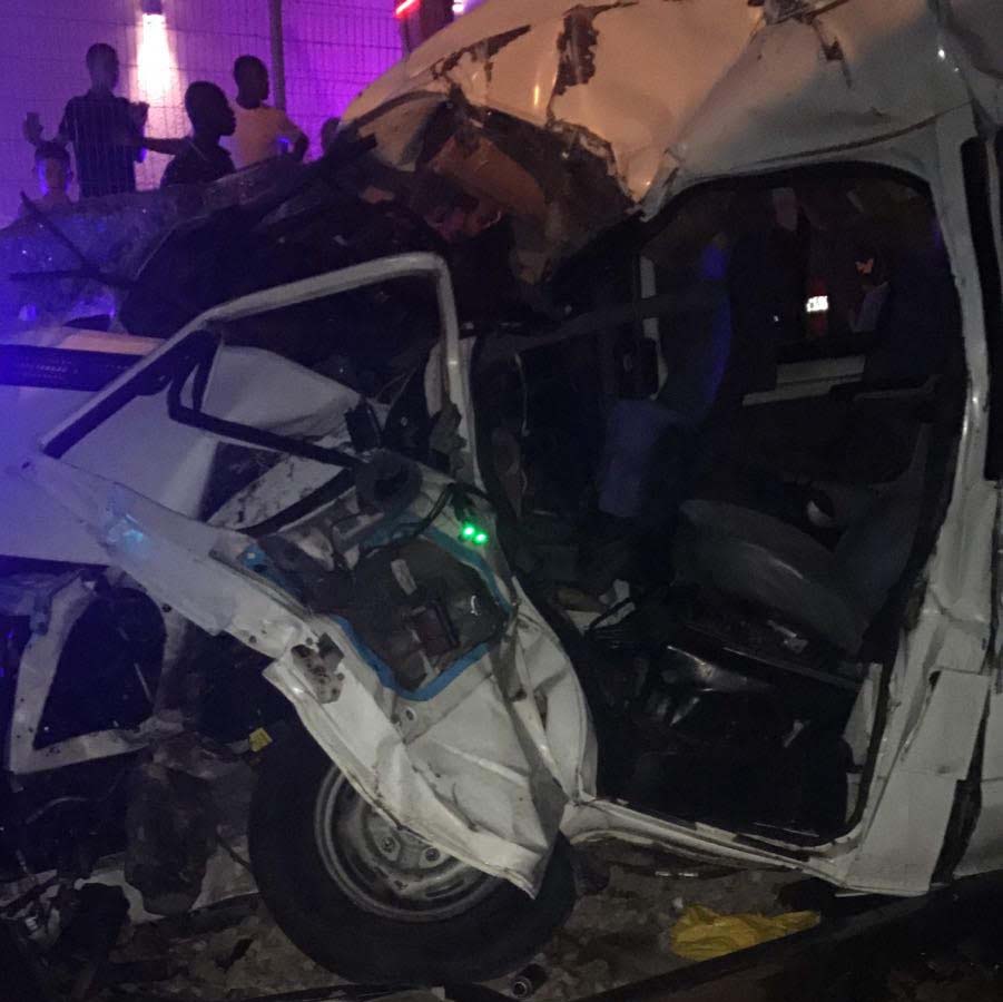 3 اصابات خطيرة في تصادم قطار وسيارة خصوصية في اللد